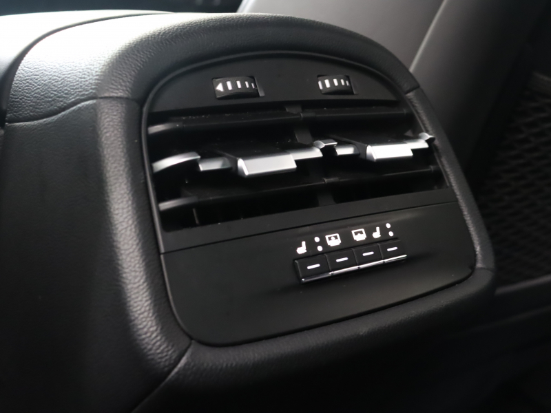 マセラティ ギブリ S ｸﾞﾗﾝｽﾎﾟｰﾂ ﾄﾞﾗｲﾊﾞｰｽﾞPKG　中期 黒革 ﾋｰﾀｰ 純正SDﾅﾋﾞ TV harman/kardon 360ｶﾒﾗ Carplay ACC LEDﾍｯﾄﾞﾗｲﾄ 自動Rｹﾞｰﾄ&ﾊﾝｽﾞﾌﾘｰA ｽｶｲﾌｯｸｻｽﾍﾟﾝｼｮﾝ 純正20ｲﾝﾁAW(ｳﾗｰﾉ)　2年保証付