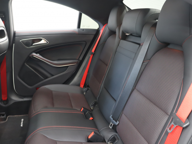 AMG CLAクラス CLA45 4MATIC ﾚｰﾀﾞｰSP　黒革 ｼｰﾄﾋｰﾀｰ 純正HDDﾅﾋﾞTV Bluetooth Bｶﾒﾗ LEDﾗｲﾄ AMGｻｽﾍﾟﾝｼｮﾝ AMG強化ﾌﾞﾚｰｷ AMGﾊﾟﾌｫｰﾏﾝｽｴｸﾞｿﾞｰｽﾄ AMGｴｱﾛ&AMG18ｲﾝﾁAW　2年保証付