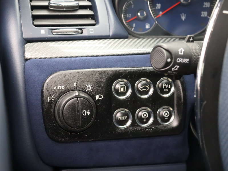 マセラティ グランツーリズモ ｽﾎﾟｰﾂ MCｵｰﾄｼﾌﾄ ｱﾙｶﾝﾀﾗPKG　ｺﾝﾋﾞ革(ﾄﾛﾌｨﾌﾞﾙｰ/ﾃｨｸﾞﾌﾞﾙｰ) ﾋｰﾀｰ ｱﾙｶﾝﾀﾗﾍｯﾄﾞﾗｲﾅｰ 純正SDﾅﾋﾞ ｸﾙｺﾝ ｶｰﾎﾞﾝｲﾝﾃﾘｱ&ﾌﾛﾝﾄｽﾎﾟｰﾗｰ ﾄﾗｲﾃﾞﾝﾄｽﾃｯﾁ ﾀﾞｳﾝｻｽ ﾌﾞﾙｰｷｬﾘﾊﾟｰ WORK製21ｲﾝﾁAW　2年保証付