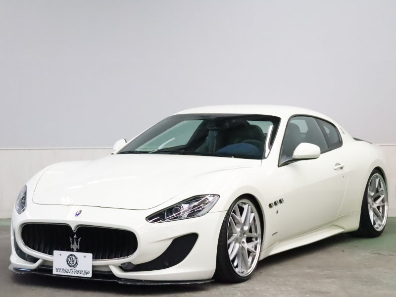 マセラティ グランツーリズモ ｽﾎﾟｰﾂ MCｵｰﾄｼﾌﾄ ｱﾙｶﾝﾀﾗPKG　ｺﾝﾋﾞ革(ﾄﾛﾌｨﾌﾞﾙｰ/ﾃｨｸﾞﾌﾞﾙｰ) ﾋｰﾀｰ ｱﾙｶﾝﾀﾗﾍｯﾄﾞﾗｲﾅｰ 純正SDﾅﾋﾞ ｸﾙｺﾝ ｶｰﾎﾞﾝｲﾝﾃﾘｱ&ﾌﾛﾝﾄｽﾎﾟｰﾗｰ ﾄﾗｲﾃﾞﾝﾄｽﾃｯﾁ ﾀﾞｳﾝｻｽ ﾌﾞﾙｰｷｬﾘﾊﾟｰ WORK製21ｲﾝﾁAW　2年保証付