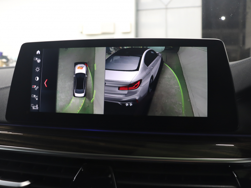 BMW Mシリーズ M5　ｲﾝﾃﾘｼﾞｪﾝﾄｾｰﾌﾃｨ 黒革 ﾍﾞﾝﾁﾚｰﾀｰ ｶｰﾎﾞﾝﾙｰﾌ Idriveﾅﾋﾞ TV 360ｶﾒﾗ harman/kardon ﾜｲﾔﾚｽﾁｬｰｼﾞﾝｸﾞ HUD Mｽﾎﾟｰﾂｽﾃｱﾘﾝｸﾞ Mｴｷｿﾞｰｽﾄｼｽﾃﾑ Mﾏﾙﾁﾌｧﾝｸｼｮﾝｼｰﾄ Mｴｱﾛ&20ｲﾝﾁﾀﾞﾌﾞﾙｽﾎﾟｰｸAW(ｽﾀｲﾘﾝｸﾞ706M)　2年保証