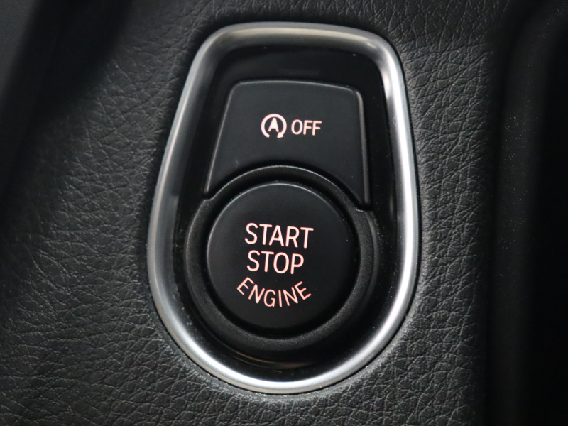 BMW Mシリーズ M4 ｸｰﾍﾟ MDCT　ｺﾝﾌｫｰﾄA ｲﾝﾃﾘｼﾞｪﾝﾄS クr革 ﾅﾋﾞTV Bluetooth Bｶﾒﾗ ﾍｯﾄﾞｱｯﾌﾟD LEDﾍｯﾄﾞﾗｲﾄ ｶｰﾎﾞﾝﾙｰﾌ ｶｰﾎﾞﾝｲﾝﾃﾘｱ Mｽﾎﾟｰﾂｽﾃｱﾘﾝｸﾞ Mﾌﾞﾙｰｷｬﾘﾊﾟｰ Mｴｱﾛ&19AW(ｽﾀｲﾘﾝｸﾞ437M)　2年保証付
