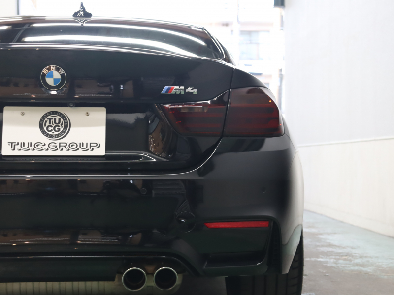 BMW Mシリーズ M4 ｸｰﾍﾟ MDCT　ｺﾝﾌｫｰﾄA ｲﾝﾃﾘｼﾞｪﾝﾄS クr革 ﾅﾋﾞTV Bluetooth Bｶﾒﾗ ﾍｯﾄﾞｱｯﾌﾟD LEDﾍｯﾄﾞﾗｲﾄ ｶｰﾎﾞﾝﾙｰﾌ ｶｰﾎﾞﾝｲﾝﾃﾘｱ Mｽﾎﾟｰﾂｽﾃｱﾘﾝｸﾞ Mﾌﾞﾙｰｷｬﾘﾊﾟｰ Mｴｱﾛ&19AW(ｽﾀｲﾘﾝｸﾞ437M)　2年保証付