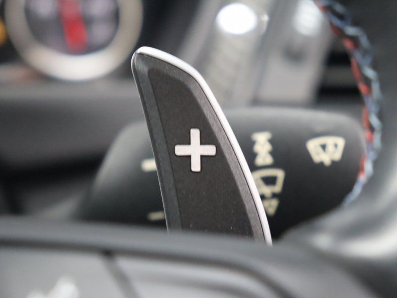 BMW Mシリーズ M4 ｸｰﾍﾟ MDCT　ｺﾝﾌｫｰﾄA ｲﾝﾃﾘｼﾞｪﾝﾄS クr革 ﾅﾋﾞTV Bluetooth Bｶﾒﾗ ﾍｯﾄﾞｱｯﾌﾟD LEDﾍｯﾄﾞﾗｲﾄ ｶｰﾎﾞﾝﾙｰﾌ ｶｰﾎﾞﾝｲﾝﾃﾘｱ Mｽﾎﾟｰﾂｽﾃｱﾘﾝｸﾞ Mﾌﾞﾙｰｷｬﾘﾊﾟｰ Mｴｱﾛ&19AW(ｽﾀｲﾘﾝｸﾞ437M)　2年保証付