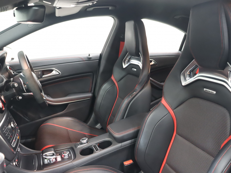 AMG CLAクラス CLA45 4MATIC AMGｱﾄﾞﾊﾞﾝｽﾄﾞ&ﾚｰﾀﾞｰSP　AMGﾊﾟﾌｫｰﾏﾝｽｼｰﾄ 黒革 ｼｰﾄﾋｰﾀｰ 純正HDDﾅﾋﾞTV Bluetooth Carplay Bｶﾒﾗ LEDﾊｲﾊﾟﾌｫｰﾏﾝｽﾍｯﾄﾞﾗｲﾄ AMGﾊﾟﾌｫｰﾏﾝｽEX AMGｻｽﾍﾟﾝｼｮﾝ  AMGｴｱﾛ&18ｲﾝﾁAW　2年保証付