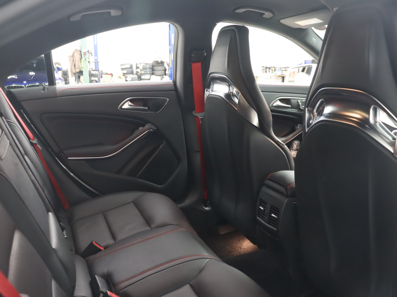 AMG CLAクラス CLA45 4MATIC AMGｱﾄﾞﾊﾞﾝｽﾄﾞ&ﾚｰﾀﾞｰSP　AMGﾊﾟﾌｫｰﾏﾝｽｼｰﾄ 黒革 ｼｰﾄﾋｰﾀｰ 純正HDDﾅﾋﾞTV Bluetooth Carplay Bｶﾒﾗ LEDﾊｲﾊﾟﾌｫｰﾏﾝｽﾍｯﾄﾞﾗｲﾄ AMGﾊﾟﾌｫｰﾏﾝｽEX AMGｻｽﾍﾟﾝｼｮﾝ  AMGｴｱﾛ&18ｲﾝﾁAW　2年保証付