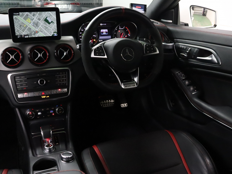 AMG CLAクラス CLA45 4MATIC AMGｱﾄﾞﾊﾞﾝｽﾄﾞ&ﾚｰﾀﾞｰSP　AMGﾊﾟﾌｫｰﾏﾝｽｼｰﾄ 黒革 ｼｰﾄﾋｰﾀｰ 純正HDDﾅﾋﾞTV Bluetooth Carplay Bｶﾒﾗ LEDﾊｲﾊﾟﾌｫｰﾏﾝｽﾍｯﾄﾞﾗｲﾄ AMGﾊﾟﾌｫｰﾏﾝｽEX AMGｻｽﾍﾟﾝｼｮﾝ  AMGｴｱﾛ&18ｲﾝﾁAW　2年保証付