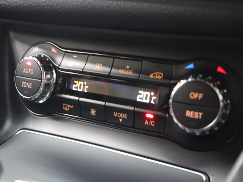 AMG CLAクラス CLA45 4MATIC AMGｱﾄﾞﾊﾞﾝｽﾄﾞ&ﾚｰﾀﾞｰSP　AMGﾊﾟﾌｫｰﾏﾝｽｼｰﾄ 黒革 ｼｰﾄﾋｰﾀｰ 純正HDDﾅﾋﾞTV Bluetooth Carplay Bｶﾒﾗ LEDﾊｲﾊﾟﾌｫｰﾏﾝｽﾍｯﾄﾞﾗｲﾄ AMGﾊﾟﾌｫｰﾏﾝｽEX AMGｻｽﾍﾟﾝｼｮﾝ  AMGｴｱﾛ&18ｲﾝﾁAW　2年保証付