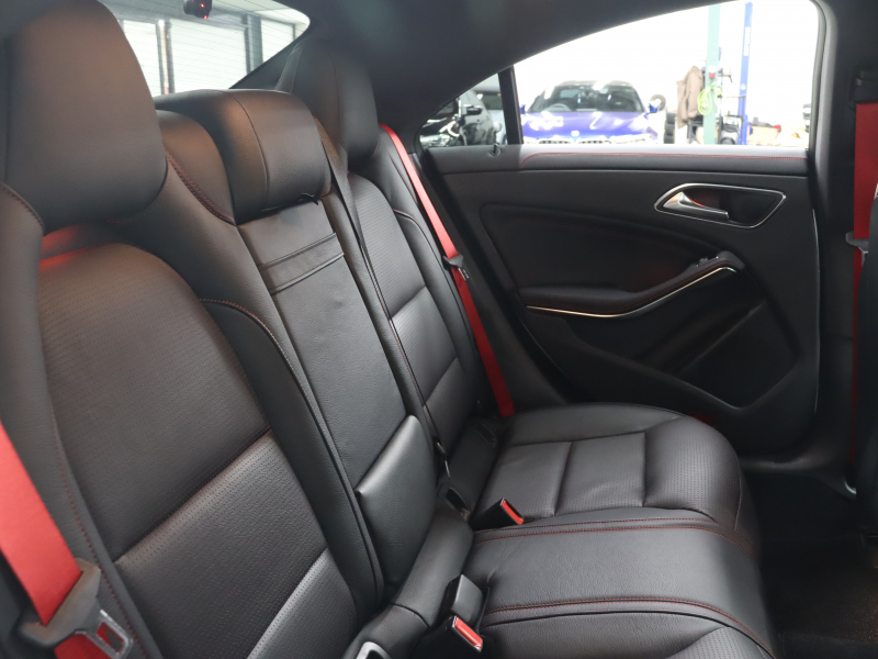 AMG CLAクラス CLA45 4MATIC AMGｱﾄﾞﾊﾞﾝｽﾄﾞ&ﾚｰﾀﾞｰSP　AMGﾊﾟﾌｫｰﾏﾝｽｼｰﾄ 黒革 ｼｰﾄﾋｰﾀｰ 純正HDDﾅﾋﾞTV Bluetooth Carplay Bｶﾒﾗ LEDﾊｲﾊﾟﾌｫｰﾏﾝｽﾍｯﾄﾞﾗｲﾄ AMGﾊﾟﾌｫｰﾏﾝｽEX AMGｻｽﾍﾟﾝｼｮﾝ  AMGｴｱﾛ&18ｲﾝﾁAW　2年保証付