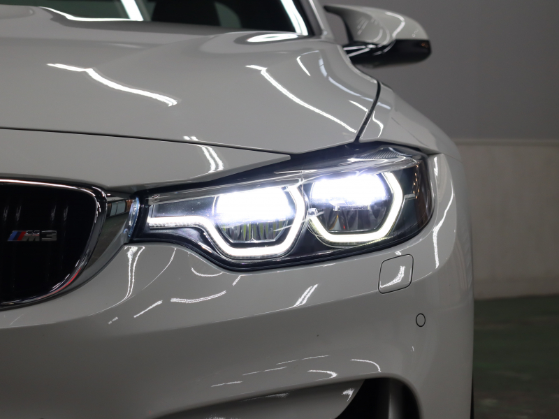 BMW Mシリーズ M3 ｾﾀﾞﾝ MDCT　1ｵｰﾅｰ 後期LCI ｺﾝﾌｫｰﾄA ｲﾝﾃﾘｼﾞｪﾝﾄS 黒革 ﾅﾋﾞTV harman/kardon Bｶﾒﾗ ﾍｯﾄﾞｱｯﾌﾟD LEDﾍｯﾄﾞﾗｲﾄ ｶｰﾎﾞﾝｲﾝﾃﾘｱ Mｻｽﾍﾟﾝｼｮﾝ Mﾌﾞﾙｰｷｬﾘﾊﾟｰ Mｽﾎﾟｰﾂﾚｻﾞｰｽﾃｱﾘﾝｸﾞ Mｴｱﾛ&19AW(ｽﾀｲﾘﾝｸﾞ437M)　2年保証付