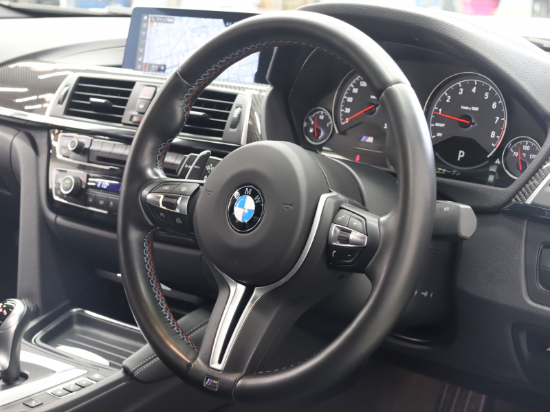 BMW Mシリーズ M3 ｾﾀﾞﾝ MDCT　1ｵｰﾅｰ 後期LCI ｺﾝﾌｫｰﾄA ｲﾝﾃﾘｼﾞｪﾝﾄS 黒革 ﾅﾋﾞTV harman/kardon Bｶﾒﾗ ﾍｯﾄﾞｱｯﾌﾟD LEDﾍｯﾄﾞﾗｲﾄ ｶｰﾎﾞﾝｲﾝﾃﾘｱ Mｻｽﾍﾟﾝｼｮﾝ Mﾌﾞﾙｰｷｬﾘﾊﾟｰ Mｽﾎﾟｰﾂﾚｻﾞｰｽﾃｱﾘﾝｸﾞ Mｴｱﾛ&19AW(ｽﾀｲﾘﾝｸﾞ437M)　2年保証付