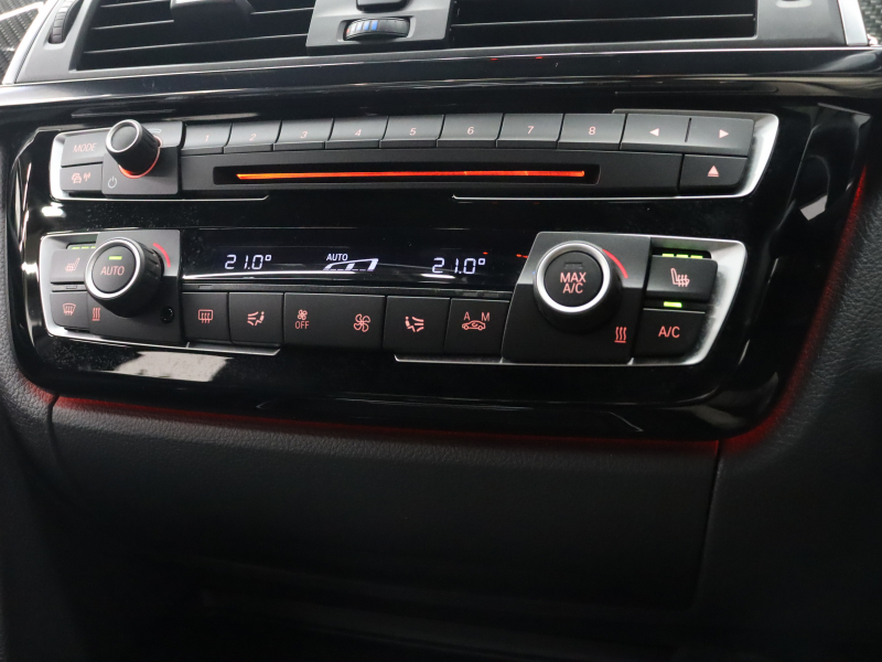 BMW Mシリーズ M3 ｾﾀﾞﾝ MDCT　1ｵｰﾅｰ 後期LCI ｺﾝﾌｫｰﾄA ｲﾝﾃﾘｼﾞｪﾝﾄS 黒革 ﾅﾋﾞTV harman/kardon Bｶﾒﾗ ﾍｯﾄﾞｱｯﾌﾟD LEDﾍｯﾄﾞﾗｲﾄ ｶｰﾎﾞﾝｲﾝﾃﾘｱ Mｻｽﾍﾟﾝｼｮﾝ Mﾌﾞﾙｰｷｬﾘﾊﾟｰ Mｽﾎﾟｰﾂﾚｻﾞｰｽﾃｱﾘﾝｸﾞ Mｴｱﾛ&19AW(ｽﾀｲﾘﾝｸﾞ437M)　2年保証付