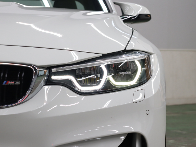 BMW Mシリーズ M3 ｾﾀﾞﾝ MDCT　1ｵｰﾅｰ 後期LCI ｺﾝﾌｫｰﾄA ｲﾝﾃﾘｼﾞｪﾝﾄS 黒革 ﾅﾋﾞTV harman/kardon Bｶﾒﾗ ﾍｯﾄﾞｱｯﾌﾟD LEDﾍｯﾄﾞﾗｲﾄ ｶｰﾎﾞﾝｲﾝﾃﾘｱ Mｻｽﾍﾟﾝｼｮﾝ Mﾌﾞﾙｰｷｬﾘﾊﾟｰ Mｽﾎﾟｰﾂﾚｻﾞｰｽﾃｱﾘﾝｸﾞ Mｴｱﾛ&19AW(ｽﾀｲﾘﾝｸﾞ437M)　2年保証付