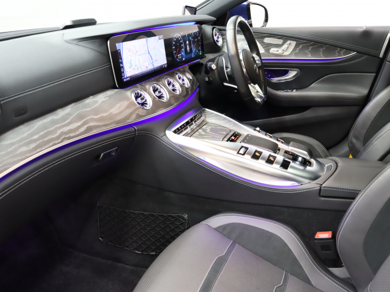 AMG GT 4ドアクーペ GT43 4ﾄﾞｱｸｰﾍﾟ 4MATIC ISG搭載ﾓﾃﾞﾙ AMGﾗｲﾄﾞｺﾝﾄﾛｰﾙ+&ｴｸｽｸﾙｰｼﾌﾞPKG ﾚｰﾀﾞｰSP　黒革 ﾄﾞﾗｲﾋﾞﾝｸﾞﾀﾞｲﾅﾐｯｸｼｰﾄ ﾍﾞﾝﾁﾚｰﾀｰ SR ﾅﾋﾞTV ﾌﾞﾙﾒｽﾀｰS 360ｶﾒﾗ Carplay AMGｴｸﾞｿﾞｰｽﾄｼｽﾃﾑ AMGｲｴﾛｰｷｬﾘﾊﾟｰ AMGｴｱﾛ&20ｲﾝﾁAW　2年保証