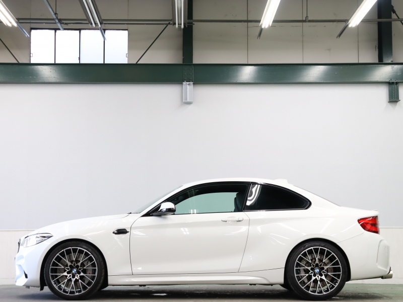 BMW Mシリーズ M2 ｺﾝﾍﾟﾃｨｼｮﾝ　後期LCI ｺﾝﾌｫｰﾄA ｲﾝﾃﾘｼﾞｪﾝﾄS 黒革 純正ﾅﾋﾞTV harman/kardon Bｶﾒﾗ ｸﾙｰｽﾞｺﾝﾄﾛｰﾙ ｶｰﾎﾞﾝｲﾝﾃﾘｱ 3Dﾃﾞｻﾞｲﾝｴｷｿﾞｰｽﾄｼｽﾃﾑ ﾏｸﾞﾈﾃｨｯｸﾊﾟﾄﾞﾙｼﾌﾄ Mﾌﾞﾚｰｷｷｬﾘﾊﾟｰ M専用ｴｱﾛ&19ｲﾝﾁAW　2年保証付