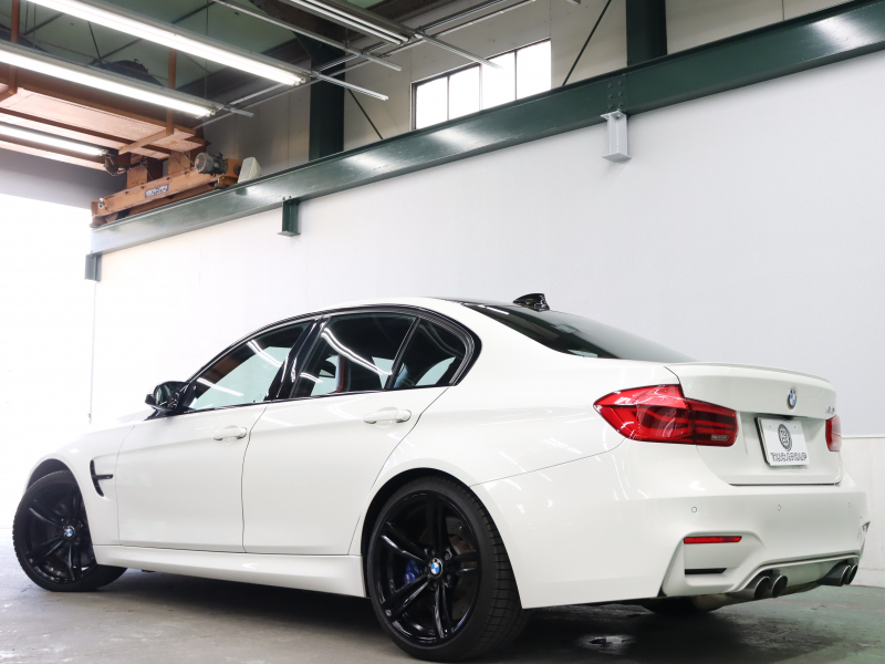 BMW Mシリーズ M3 MDCT　Mｻｽﾍﾟﾝｼｮﾝ ｺﾝﾌｫｰﾄA ｲﾝﾃﾘｼﾞｪﾝﾄS 赤革 ﾅﾋﾞTV Bluetooth Bｶﾒﾗ HUD LEDﾍｯﾄﾞﾗｲﾄ ｶｰﾎﾞﾝﾙｰﾌ ｶｰﾎﾞﾝｲﾝﾃﾘｱ Mｽﾎﾟｰﾂｽﾃｱﾘﾝｸﾞ Mｽﾎﾟｰﾂｴｷｿﾞｰｽﾄｼｽﾃﾑ Mﾌﾞﾙｰｷｬﾘﾊﾟｰ Mｴｱﾛ&19AW(ｽﾀｲﾘﾝｸﾞ437M)　2年保証付