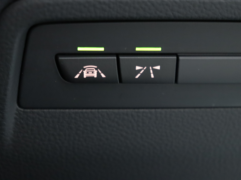 BMW Mシリーズ M3 MDCT　Mｻｽﾍﾟﾝｼｮﾝ ｺﾝﾌｫｰﾄA ｲﾝﾃﾘｼﾞｪﾝﾄS 赤革 ﾅﾋﾞTV Bluetooth Bｶﾒﾗ HUD LEDﾍｯﾄﾞﾗｲﾄ ｶｰﾎﾞﾝﾙｰﾌ ｶｰﾎﾞﾝｲﾝﾃﾘｱ Mｽﾎﾟｰﾂｽﾃｱﾘﾝｸﾞ Mｽﾎﾟｰﾂｴｷｿﾞｰｽﾄｼｽﾃﾑ Mﾌﾞﾙｰｷｬﾘﾊﾟｰ Mｴｱﾛ&19AW(ｽﾀｲﾘﾝｸﾞ437M)　2年保証付