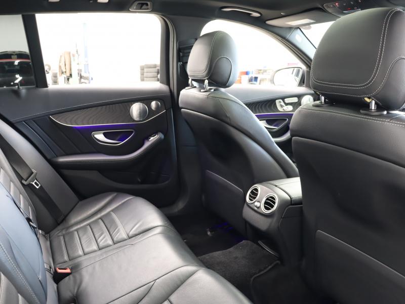 AMG Cクラス C43 ｽﾃｰｼｮﾝﾜｺﾞﾝ 4MATIC ｴｸｽｸﾙｰｼﾌﾞ&ﾚｰﾀﾞｰSP　黒革 純正ﾅﾋﾞTV ﾌﾞﾙﾒｽﾀｰS ﾍｯﾄﾞｱｯﾌﾟD Bｶﾒﾗ 自動Rｹﾞｰﾄ&ﾌｯﾄﾄﾗﾝｸｵｰﾌﾟﾅｰ LEDﾍｯﾄﾞﾗｲﾄ AMGｻｽﾍﾟﾝｼｮﾝ AMGｴｸﾞｿﾞｰｽﾄ AMGｷｬﾘﾊﾟｰ AMGｴｱﾛ&19ｲﾝﾁAW　2年保証付