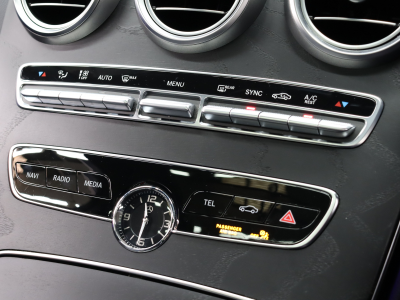 AMG Cクラス C43 ｽﾃｰｼｮﾝﾜｺﾞﾝ 4MATIC ｴｸｽｸﾙｰｼﾌﾞ&ﾚｰﾀﾞｰSP　黒革 純正ﾅﾋﾞTV ﾌﾞﾙﾒｽﾀｰS ﾍｯﾄﾞｱｯﾌﾟD Bｶﾒﾗ 自動Rｹﾞｰﾄ&ﾌｯﾄﾄﾗﾝｸｵｰﾌﾟﾅｰ LEDﾍｯﾄﾞﾗｲﾄ AMGｻｽﾍﾟﾝｼｮﾝ AMGｴｸﾞｿﾞｰｽﾄ AMGｷｬﾘﾊﾟｰ AMGｴｱﾛ&19ｲﾝﾁAW　2年保証付