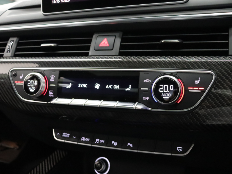 アウディ RS5 ｽﾎﾟｰﾂﾊﾞｯｸ ﾍﾞｰｽｸﾞﾚｰﾄﾞ ｶｰﾎﾞﾝｽﾀｲﾘﾝｸﾞ&RSﾃﾞｻﾞｲﾝﾊﾟｯｹｰｼﾞﾚｯﾄﾞPKG　1ｵｰﾅｰ 黒革 ﾋｰﾀｰ ﾊﾟﾉﾗﾏSR MMIﾅﾋﾞ TV Bang&Olufsen 360ｶﾒﾗ ｶｰﾎﾞﾝｲﾝﾃﾘｱ RSｽﾎﾟｰﾂEX ﾚｯﾄﾞｷｬﾘﾊﾟｰ RAYS21ｲﾝﾁAW　2年保証付