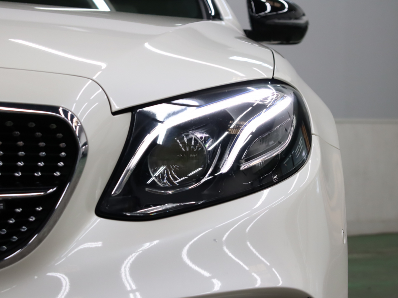 AMG Eクラス E43 4MATIC ｴｸｽｸﾙｰｼﾌﾞ&ﾚｰﾀﾞｰSP　ﾍﾞｰｼﾞｭ革 ﾍﾞﾝﾁﾚｰﾀｰ ﾋｰﾀｰ ﾘﾗｸｾﾞｰｼｮﾝ機能 ﾀﾞｲﾅﾐｯｸｼｰﾄ ﾊﾟﾉﾗﾏSR 純正ﾅﾋﾞTV ﾌﾞﾙﾒｽﾀｰS 360ｶﾒﾗ HUD Carplay AMGｽﾎﾟｰﾂｻｽﾍﾟﾝｼｮﾝ AMGｴｸﾞｿﾞｰｽﾄ AMGｴｱﾛ&20ｲﾝﾁAW 2年保証付