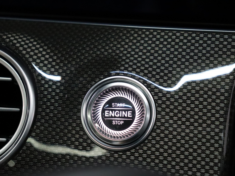 AMG Eクラス E43 4MATIC ｴｸｽｸﾙｰｼﾌﾞ&ﾚｰﾀﾞｰSP　ﾍﾞｰｼﾞｭ革 ﾍﾞﾝﾁﾚｰﾀｰ ﾋｰﾀｰ ﾘﾗｸｾﾞｰｼｮﾝ機能 ﾀﾞｲﾅﾐｯｸｼｰﾄ ﾊﾟﾉﾗﾏSR 純正ﾅﾋﾞTV ﾌﾞﾙﾒｽﾀｰS 360ｶﾒﾗ HUD Carplay AMGｽﾎﾟｰﾂｻｽﾍﾟﾝｼｮﾝ AMGｴｸﾞｿﾞｰｽﾄ AMGｴｱﾛ&20ｲﾝﾁAW 2年保証付