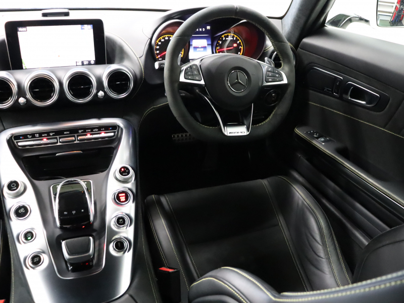 AMG GT S  ｴｸｽｸﾙｼｰﾌﾞ&AMGﾀﾞｲﾅﾐｯｸPKG+ ﾚｰﾀﾞｰSP　ﾌﾙﾚｻﾞｰ仕様 AMGﾊﾟﾌｫｰﾏﾝｽｼｰﾄ 黒革 ﾅﾋﾞTV ﾌﾞﾙﾒｽﾀｰS Bluetooth AMGﾊﾟﾌｫｰﾏﾝｽｽﾃｱﾘﾝｸﾞAMG強化ﾌﾞﾚｰｷ AMGﾊﾟﾌｫｰﾏﾝｽｴｸﾞｿﾞｰｽﾄ AMGｴｱﾛ&19/20AW　2年保証付