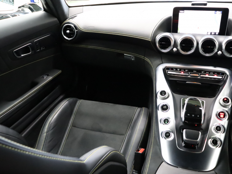 AMG GT S  ｴｸｽｸﾙｼｰﾌﾞ&AMGﾀﾞｲﾅﾐｯｸPKG+ ﾚｰﾀﾞｰSP　ﾌﾙﾚｻﾞｰ仕様 AMGﾊﾟﾌｫｰﾏﾝｽｼｰﾄ 黒革 ﾅﾋﾞTV ﾌﾞﾙﾒｽﾀｰS Bluetooth AMGﾊﾟﾌｫｰﾏﾝｽｽﾃｱﾘﾝｸﾞAMG強化ﾌﾞﾚｰｷ AMGﾊﾟﾌｫｰﾏﾝｽｴｸﾞｿﾞｰｽﾄ AMGｴｱﾛ&19/20AW　2年保証付