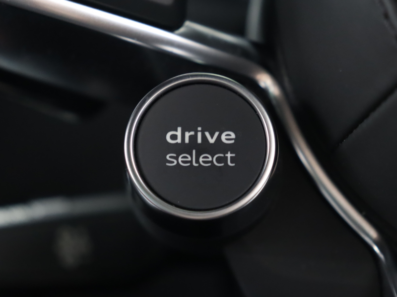 アウディ TT RS クーペ ｱｼｽﾀﾝｽPKGｱﾄﾞﾊﾞﾝｽﾄﾞ　黒革(Sｽﾎﾟｰﾂ) MMIﾅﾋﾞ Bｶﾒﾗ Bluetooth ｸﾙｰｽﾞｺﾝﾄﾛｰﾙ ﾏﾄﾘｸｽOLEDﾘｱﾗｲﾄ ﾏｸﾞﾈﾃｨｯｸﾗｲﾄﾞｻｽﾍﾟﾝｼｮﾝ 可変ﾊﾞﾙﾌﾞ ﾚｯﾄﾞｷｬﾘﾊﾟｰ 純正20ｲﾝﾁAW(ﾏｯﾄﾁﾀﾆｳﾑ)　2年保証付