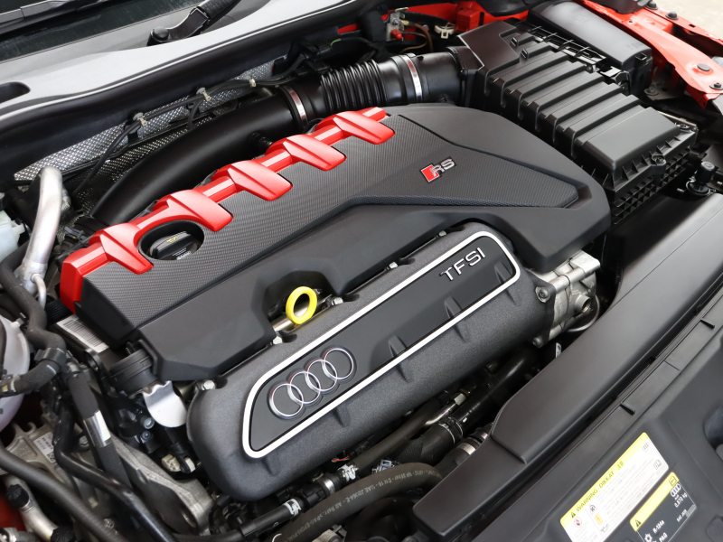 アウディ TT RS クーペ ｱｼｽﾀﾝｽPKGｱﾄﾞﾊﾞﾝｽﾄﾞ　黒革(Sｽﾎﾟｰﾂ) MMIﾅﾋﾞ Bｶﾒﾗ Bluetooth ｸﾙｰｽﾞｺﾝﾄﾛｰﾙ ﾏﾄﾘｸｽOLEDﾘｱﾗｲﾄ ﾏｸﾞﾈﾃｨｯｸﾗｲﾄﾞｻｽﾍﾟﾝｼｮﾝ 可変ﾊﾞﾙﾌﾞ ﾚｯﾄﾞｷｬﾘﾊﾟｰ 純正20ｲﾝﾁAW(ﾏｯﾄﾁﾀﾆｳﾑ)　2年保証付