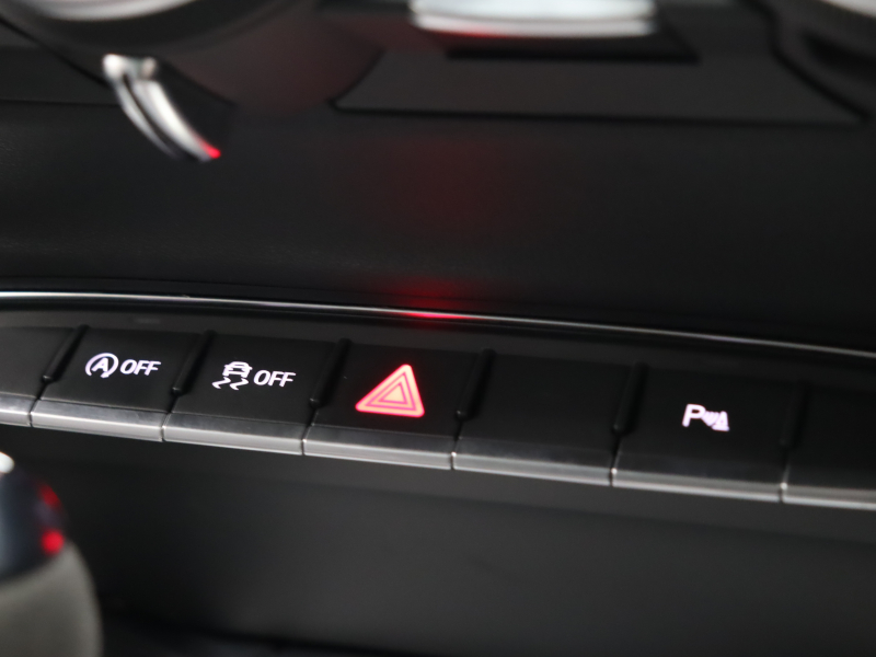 アウディ TT RS クーペ ｱｼｽﾀﾝｽPKGｱﾄﾞﾊﾞﾝｽﾄﾞ　黒革(Sｽﾎﾟｰﾂ) MMIﾅﾋﾞ Bｶﾒﾗ Bluetooth ｸﾙｰｽﾞｺﾝﾄﾛｰﾙ ﾏﾄﾘｸｽOLEDﾘｱﾗｲﾄ ﾏｸﾞﾈﾃｨｯｸﾗｲﾄﾞｻｽﾍﾟﾝｼｮﾝ 可変ﾊﾞﾙﾌﾞ ﾚｯﾄﾞｷｬﾘﾊﾟｰ 純正20ｲﾝﾁAW(ﾏｯﾄﾁﾀﾆｳﾑ)　2年保証付