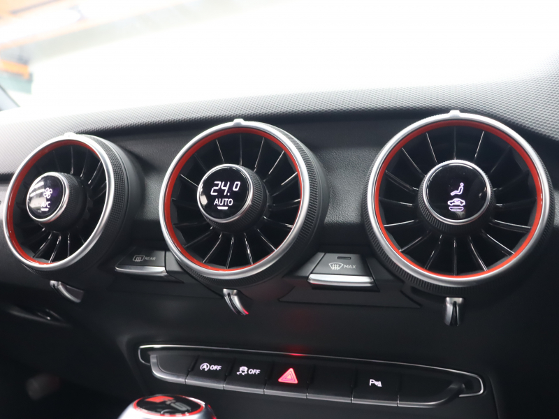 アウディ TT RS クーペ ｱｼｽﾀﾝｽPKGｱﾄﾞﾊﾞﾝｽﾄﾞ　黒革(Sｽﾎﾟｰﾂ) MMIﾅﾋﾞ Bｶﾒﾗ Bluetooth ｸﾙｰｽﾞｺﾝﾄﾛｰﾙ ﾏﾄﾘｸｽOLEDﾘｱﾗｲﾄ ﾏｸﾞﾈﾃｨｯｸﾗｲﾄﾞｻｽﾍﾟﾝｼｮﾝ 可変ﾊﾞﾙﾌﾞ ﾚｯﾄﾞｷｬﾘﾊﾟｰ 純正20ｲﾝﾁAW(ﾏｯﾄﾁﾀﾆｳﾑ)　2年保証付