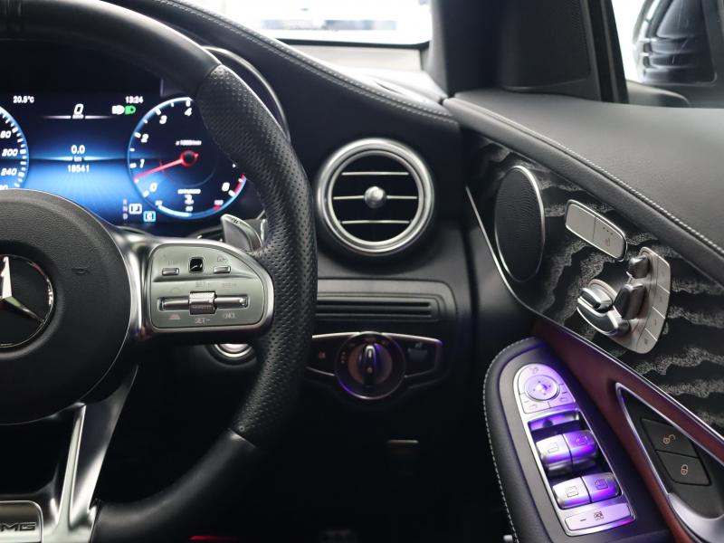 AMG GLC GLC43 4MATIC ﾚｻﾞｰEXC&ﾚｰﾀﾞｰSP　黒/赤革 ﾊﾟﾉﾗﾏSR MBUXﾅﾋﾞ TV 360ｶﾒﾗ Carplay ACC ﾍｯﾄﾞｱｯﾌﾟD 　AMGﾊﾟｫｰﾏﾝｽｽﾃﾘﾝｸﾞ AMGﾊﾟﾌｫｰﾏﾝｽｴｸﾞｿﾞｰｽﾄ AMG強化ﾌﾞﾚｰｷ AMGｴｱﾛ&20ｲﾝﾁAW　2年保証付