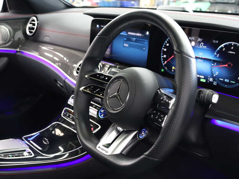 AMG Eクラス E53 4MATIC+ ｴｸｽｸﾙｰｼﾌﾞ& ﾚｰﾀﾞｰSP　1ｵｰﾅｰ 後期 ISG搭載  黒革 ﾍﾞﾝﾁﾚｰﾀｰ ﾊﾟﾉﾗﾏSR 純正ﾅﾋﾞTV ﾌﾞﾙﾒｽﾀｰS  ﾍｯﾄﾞｱｯﾌﾟD 360ｶﾒﾗ ﾜｲﾔﾚｽﾁｬｰｼﾞﾝｸﾞ ﾏﾙﾁﾋﾞｰﾑLEDﾍｯﾄﾞﾗｲﾄ AMGﾄﾞﾗｲﾌﾞｺﾝﾄﾛｰﾙｽｲｯﾁ AMGｴｱﾛ&20AW　2年保証付