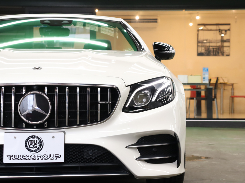 AMG Eクラス E53ｶﾌﾞﾘｵﾚ 4MATIC+ ISG搭載ﾓﾃﾞﾙ ｴｸｽｸﾙｼｰﾌﾞ&ﾚｰﾀﾞｰSP　黒革 ﾍﾞﾝﾁﾚｰﾀｰ ｴｱｽｶｰﾌ 黒幌 純正ﾅﾋﾞTV ﾌﾞﾙﾒｽﾀｰS ﾍｯﾄﾞｱｯﾌﾟD 360ｶﾒﾗ AMGﾊﾟﾌｫｰﾏﾝｽｽﾃｱﾘﾝｸﾞ AMGｽﾎﾟｰﾂｴｷｿﾞｰｽﾄ AMGｴｱﾛ&20ｲﾝﾁAW　2年保証