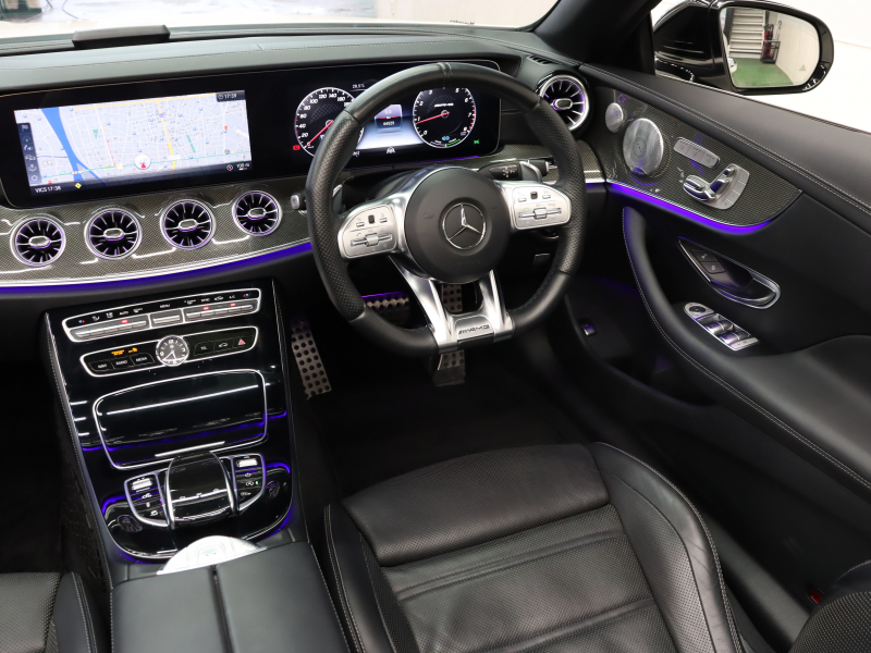 AMG Eクラス E53ｶﾌﾞﾘｵﾚ 4MATIC+ ISG搭載ﾓﾃﾞﾙ ｴｸｽｸﾙｼｰﾌﾞ&ﾚｰﾀﾞｰSP　黒革 ﾍﾞﾝﾁﾚｰﾀｰ ｴｱｽｶｰﾌ 黒幌 純正ﾅﾋﾞTV ﾌﾞﾙﾒｽﾀｰS ﾍｯﾄﾞｱｯﾌﾟD 360ｶﾒﾗ AMGﾊﾟﾌｫｰﾏﾝｽｽﾃｱﾘﾝｸﾞ AMGｽﾎﾟｰﾂｴｷｿﾞｰｽﾄ AMGｴｱﾛ&20ｲﾝﾁAW　2年保証