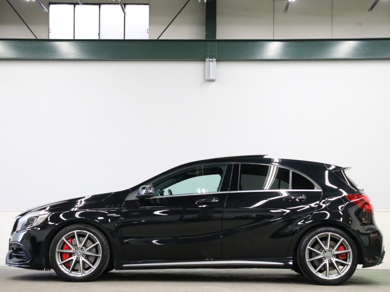 AMG Aクラス A45 4MATIC ﾚｰﾀﾞｰSP　後期 黒革 ﾊﾟﾉﾗﾏSR 純正ﾅﾋﾞ TV Bｶﾒﾗ Carplay LEDﾊﾟﾌｫｰﾏﾝｽﾍｯﾄﾞﾗｲﾄ AMGｻｽﾍﾟﾝｼｮﾝ AMGﾊﾟﾌｫｰﾏﾝｽｴｸﾞｿﾞｰｽﾄ AMG強化ﾌﾞﾚｰｷ AMGｴｱﾛ&18ｲﾝﾁAW　2年保証付