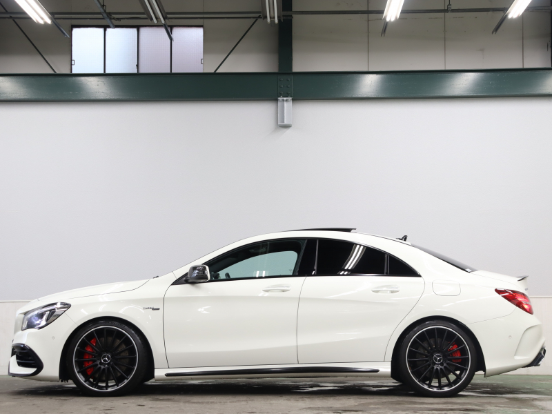 AMG CLAクラス CLA45 4MATIC ﾚｰﾀﾞｰSP　黒革 ｼｰﾄﾋｰﾀｰ 純正HDDﾅﾋﾞTV Bluetooth Carplay Bｶﾒﾗ LEDﾊｲﾊﾟﾌｫｰﾏﾝｽﾍｯﾄﾞﾗｲﾄ AMGｻｽﾍﾟﾝｼｮﾝ AMG強化ﾌﾞﾚｰｷ AMGｽﾎﾟｰﾂｽﾃｱﾘﾝｸﾞ  AMGｴｱﾛ&19ｲﾝﾁAW　2年保証付
