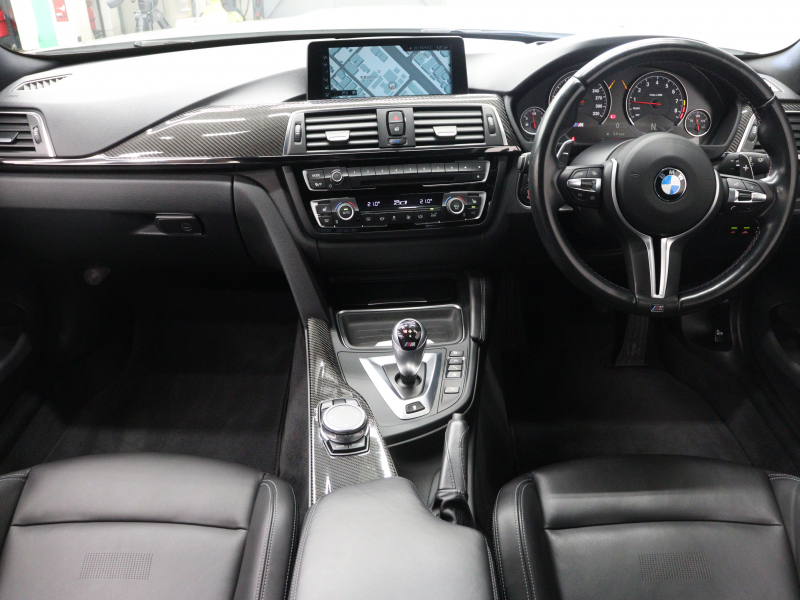 BMW Mシリーズ M4 ｸｰﾍﾟ MDCT　Mｻｽﾍﾟﾝｼｮﾝ ｺﾝﾌｫｰﾄA ｲﾝﾃﾘｼﾞｪﾝﾄS 黒革 ﾅﾋﾞTV Bluetooth Bｶﾒﾗ HUD LEDﾍｯﾄﾞﾗｲﾄ ｶｰﾎﾞﾝﾙｰﾌ ｶｰﾎﾞﾝｲﾝﾃﾘｱ Mｽﾎﾟｰﾂｽﾃｱﾘﾝｸﾞ Mﾌﾞﾙｰｷｬﾘﾊﾟｰ Mｴｱﾛ&19AW(ｽﾀｲﾘﾝｸﾞ437M)　2年保証付