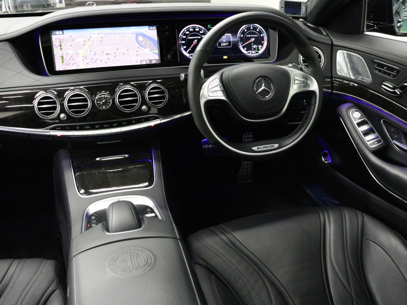 AMG Sクラス S63 ﾛﾝｸﾞ ｼｮｰﾌｧｰ&AMGﾀﾞｲﾅﾐｯｸPKG　 黒革 ﾍﾞﾝﾁﾚｰﾀｰ ﾊﾟﾉﾗﾏSR ﾀﾞｲﾅﾐｯｸｼｰﾄ ﾅﾋﾞTV ﾌﾞﾙﾒｽﾀｰS  360ｶﾒﾗ ｲｰｼﾞｰｸﾛｰｼﾞｬｰ LEDﾍｯﾄﾞﾗｲﾄ ﾏｼﾞｯｸﾎﾞﾃﾞｨｺﾝﾄﾛｰﾙ  AMGｴｱﾛ&20AW　2年保証