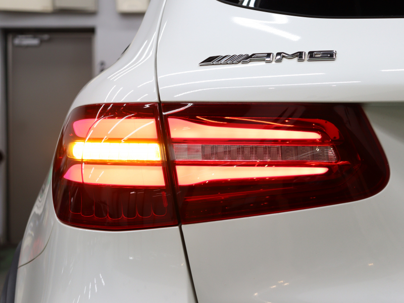 AMG GLC GLC63 4MATIC+ ﾚｻﾞｰEXC & ﾚｰﾀﾞｰSP　黒革 ﾊﾟﾉﾗﾏSR 純正ﾅﾋﾞTV ﾌﾞﾙﾒｽﾀｰS 360ｶﾒﾗ HUD LEDﾍｯﾄﾞﾗｲﾄ 自動Rｹﾞｰﾄ&ﾊﾝｽﾞﾌﾘｰA AMG強化ﾌﾞﾚｰｷ AMGｽﾎﾟｰﾂｴｸﾞｿﾞｰｽﾄ AMGｴｱﾛ&21ｲﾝﾁAW　2年保証付