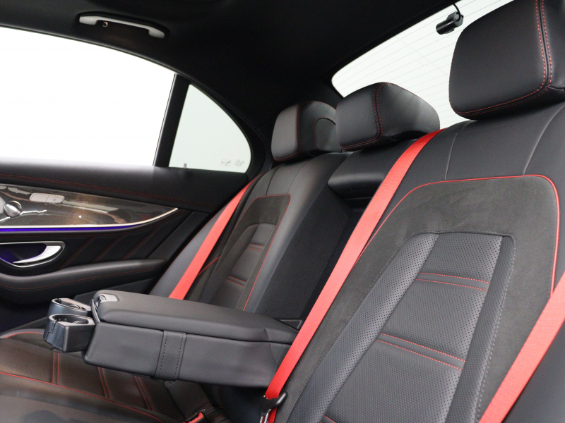 AMG Eクラス E43 4MATIC ｴｸｽｸﾙｰｼﾌﾞ&ﾚｰﾀﾞｰSP　ﾍﾞｰｼﾞｭ革 ﾍﾞﾝﾁﾚｰﾀｰ ﾋｰﾀｰ ﾘﾗｸｾﾞｰｼｮﾝ機能 ﾀﾞｲﾅﾐｯｸｼｰﾄ ﾊﾟﾉﾗﾏSR 純正ﾅﾋﾞTV ﾌﾞﾙﾒｽﾀｰS 360ｶﾒﾗ HUD Carplay AMGｽﾎﾟｰﾂｻｽﾍﾟﾝｼｮﾝ AMGｴｸﾞｿﾞｰｽﾄ AMGｴｱﾛ&20ｲﾝﾁAW 2年保証付