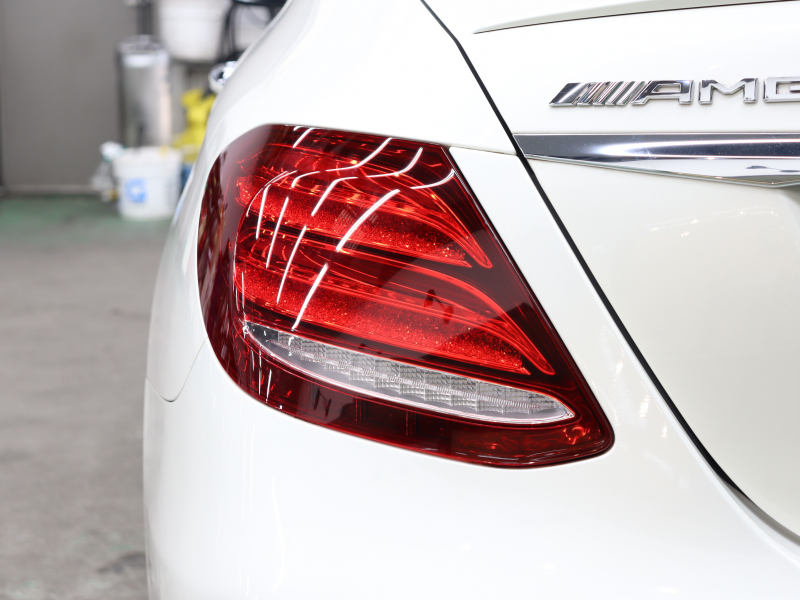 AMG Eクラス E43 4MATIC ｴｸｽｸﾙｰｼﾌﾞ&ﾚｰﾀﾞｰSP　ﾍﾞｰｼﾞｭ革 ﾍﾞﾝﾁﾚｰﾀｰ ﾋｰﾀｰ ﾘﾗｸｾﾞｰｼｮﾝ機能 ﾀﾞｲﾅﾐｯｸｼｰﾄ ﾊﾟﾉﾗﾏSR 純正ﾅﾋﾞTV ﾌﾞﾙﾒｽﾀｰS 360ｶﾒﾗ HUD Carplay AMGｽﾎﾟｰﾂｻｽﾍﾟﾝｼｮﾝ AMGｴｸﾞｿﾞｰｽﾄ AMGｴｱﾛ&20ｲﾝﾁAW 2年保証付