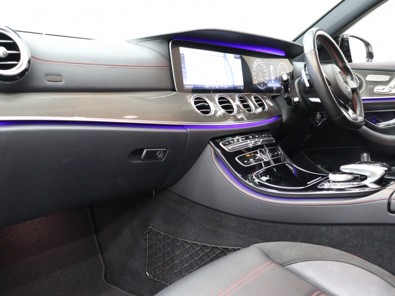 AMG Eクラス E43 4MATIC ｴｸｽｸﾙｰｼﾌﾞ&ﾚｰﾀﾞｰSP　ﾍﾞｰｼﾞｭ革 ﾍﾞﾝﾁﾚｰﾀｰ ﾋｰﾀｰ ﾘﾗｸｾﾞｰｼｮﾝ機能 ﾀﾞｲﾅﾐｯｸｼｰﾄ ﾊﾟﾉﾗﾏSR 純正ﾅﾋﾞTV ﾌﾞﾙﾒｽﾀｰS 360ｶﾒﾗ HUD Carplay AMGｽﾎﾟｰﾂｻｽﾍﾟﾝｼｮﾝ AMGｴｸﾞｿﾞｰｽﾄ AMGｴｱﾛ&20ｲﾝﾁAW 2年保証付