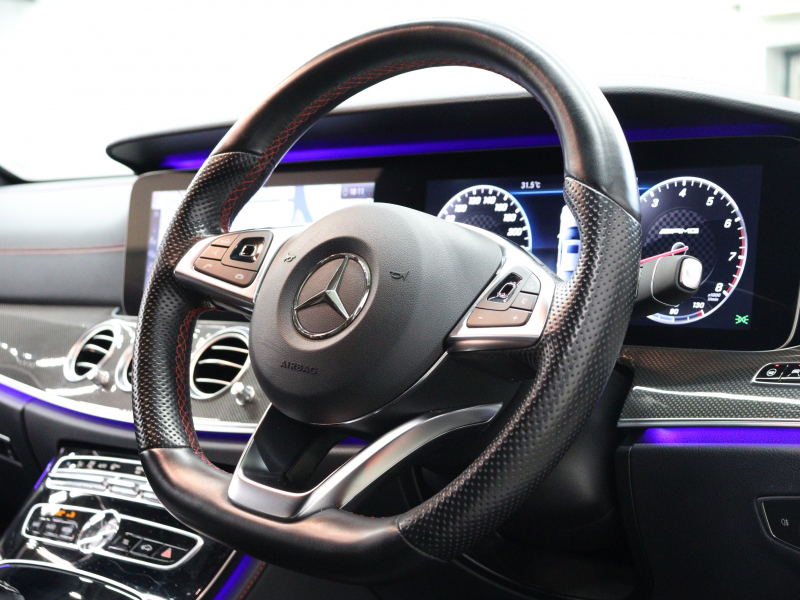 AMG Eクラス E43 4MATIC ｴｸｽｸﾙｰｼﾌﾞ&ﾚｰﾀﾞｰSP　ﾍﾞｰｼﾞｭ革 ﾍﾞﾝﾁﾚｰﾀｰ ﾋｰﾀｰ ﾘﾗｸｾﾞｰｼｮﾝ機能 ﾀﾞｲﾅﾐｯｸｼｰﾄ ﾊﾟﾉﾗﾏSR 純正ﾅﾋﾞTV ﾌﾞﾙﾒｽﾀｰS 360ｶﾒﾗ HUD Carplay AMGｽﾎﾟｰﾂｻｽﾍﾟﾝｼｮﾝ AMGｴｸﾞｿﾞｰｽﾄ AMGｴｱﾛ&20ｲﾝﾁAW 2年保証付