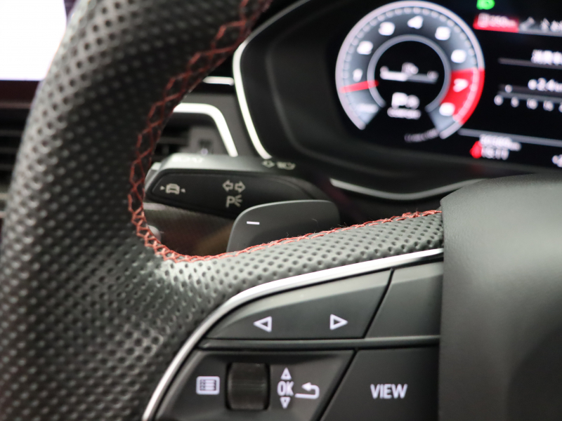 アウディ S4 ｱﾊﾞﾝﾄ ﾍﾞｰｽｸﾞﾚｰﾄﾞ ﾊﾟｰｸｱｼｽﾄPKG　赤革 ﾋｰﾀｰ MMIﾅﾋﾞ 360ｶﾒﾗ Carplay ACC ﾜｲﾔﾚｽﾁｬｰｼﾞﾝｸﾞ ﾏﾄﾘｸｽLEDﾍｯﾄﾞﾗｲﾄ ｶｰﾎﾞﾝｲﾝﾃﾘｱﾄﾘﾑ Sﾊﾞﾝﾊﾟｰ 自動Rｹﾞｰﾄ&ﾊﾝｽﾞﾌﾘｰA 純正ｴｱﾛ&19ｲﾝﾁAW　2年保証