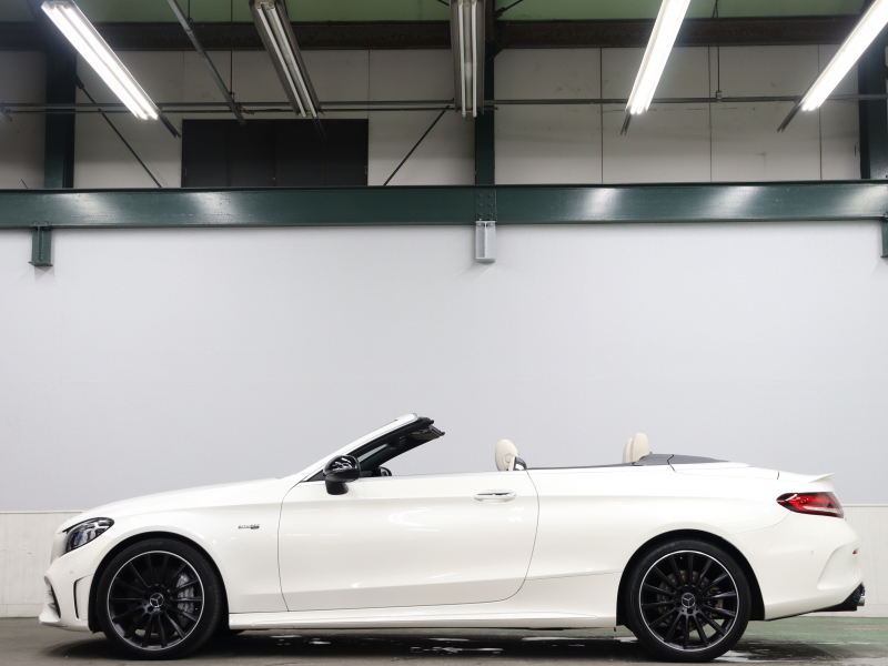 AMG Cクラス C43 4MATIC ｶﾌﾞﾘｵﾚ AMGｱﾄﾞﾊﾞﾝｽﾄﾞ&ﾚｰﾀﾞｰSP　白革 ｴｱｽｶｰﾌ 青幌 純正ﾅﾋﾞTV ﾌﾞﾙﾒｽﾀｰS ﾍｯﾄﾞｱｯﾌﾟD ACC Bluetoothｵｰﾃﾞｨｵ AMGｽﾃｱﾘﾝｸﾞ AMGｴｸﾞｿﾞｰｽﾄｼｽﾃﾑ AMGｴｱﾛ&19ｲﾝﾁAW　2年保証