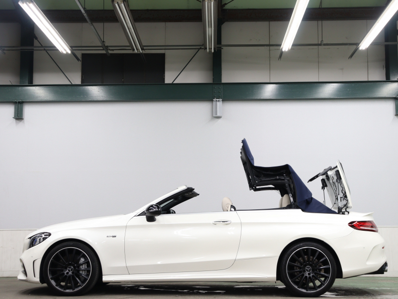 AMG Cクラス C43 4MATIC ｶﾌﾞﾘｵﾚ AMGｱﾄﾞﾊﾞﾝｽﾄﾞ&ﾚｰﾀﾞｰSP　白革 ｴｱｽｶｰﾌ 青幌 純正ﾅﾋﾞTV ﾌﾞﾙﾒｽﾀｰS ﾍｯﾄﾞｱｯﾌﾟD ACC Bluetoothｵｰﾃﾞｨｵ AMGｽﾃｱﾘﾝｸﾞ AMGｴｸﾞｿﾞｰｽﾄｼｽﾃﾑ AMGｴｱﾛ&19ｲﾝﾁAW　2年保証