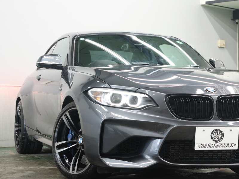 BMW Mシリーズ M2 ﾍﾞｰｽｸﾞﾚｰﾄﾞ 6速MT　ｺﾝﾌｫｰﾄA ｲﾝﾃﾘｼﾞｪﾝﾄS 黒革 ﾋｰﾀｰ 純正ﾅﾋﾞTV Bｶﾒﾗ Bluetoothｵｰﾃﾞｨｵ ｶｰﾎﾞﾝｲﾝﾃﾘｱﾄﾘﾑ ｴｷｿﾞｰｽﾄﾃｰﾙﾊﾟｲﾌﾟ Mﾌﾞﾙｰｷｬﾘﾊﾟｰ Mｴｱﾛ&19ｲﾝﾁAW　2年保証