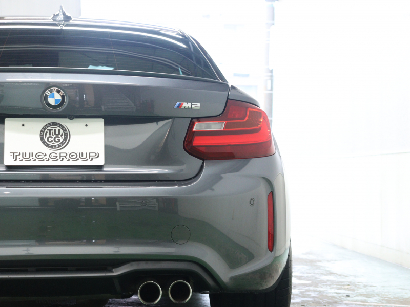 BMW Mシリーズ M2 ﾍﾞｰｽｸﾞﾚｰﾄﾞ 6速MT　ｺﾝﾌｫｰﾄA ｲﾝﾃﾘｼﾞｪﾝﾄS 黒革 ﾋｰﾀｰ 純正ﾅﾋﾞTV Bｶﾒﾗ Bluetoothｵｰﾃﾞｨｵ ｶｰﾎﾞﾝｲﾝﾃﾘｱﾄﾘﾑ ｴｷｿﾞｰｽﾄﾃｰﾙﾊﾟｲﾌﾟ Mﾌﾞﾙｰｷｬﾘﾊﾟｰ Mｴｱﾛ&19ｲﾝﾁAW　2年保証
